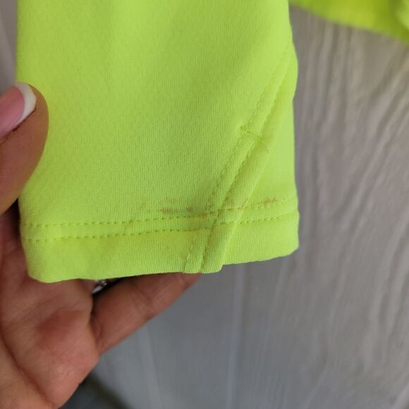 Under Armour Neon Green Half Zip Sweatshirt - Picture 4 of 7